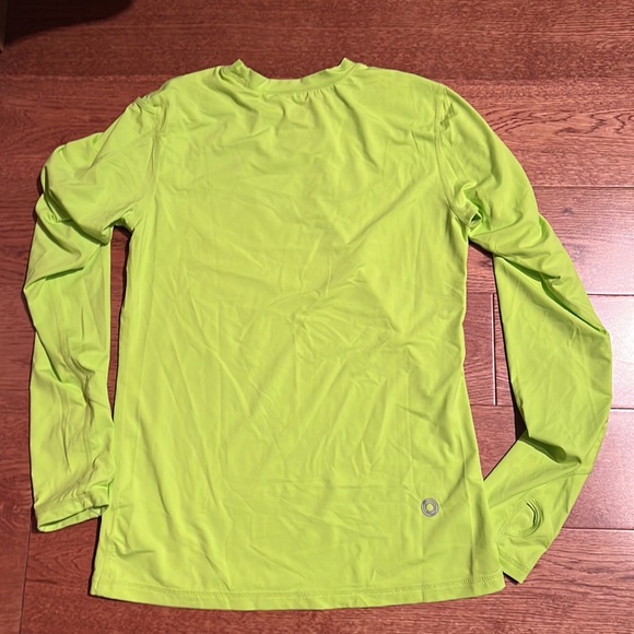 Cute long sleeve running top new with tags - Picture 5 of 5